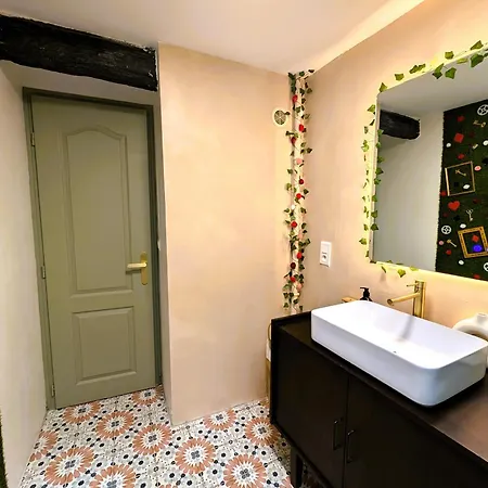 Le Reve D'Alice Apartment Meaux Exterior photo